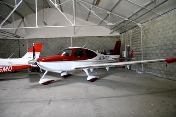 N 194CP in hangar 2